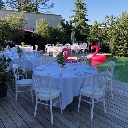 Sous Les Oliviers - Piscine Chauffee - Studios De Standing Tout-Equipes Saint-Maximin エクステリア 写真